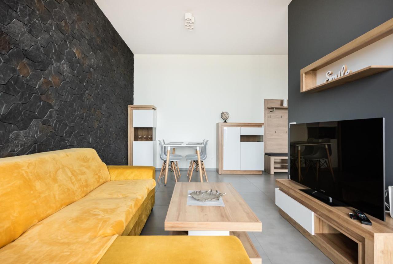 Metro Imielin 13Th Floor Apartment Warsaw Exterior photo